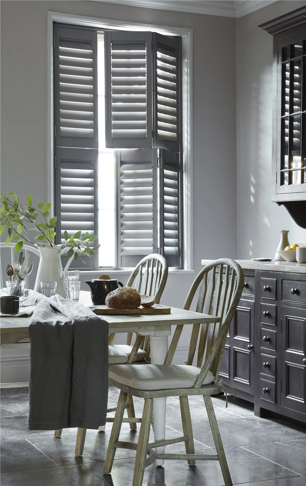 Ashwood, Traffic Grey, 76mm Slat.